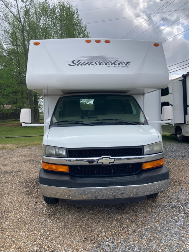 2013 FOREST RIVER SUNSEEKER CLASS C MOTHORHOME