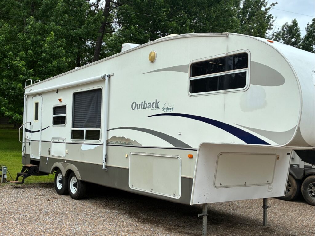 2005 Outback 5th